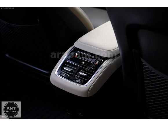 HATASIZ BAYİ 2025 VOLVO XC90 2.0 B5 PLUS BRIGHT+22 JANT+MASAJ FL