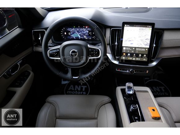 HATASIZ BAYİ 2025 VOLVO XC90 2.0 B5 PLUS BRIGHT+22 JANT+MASAJ FL