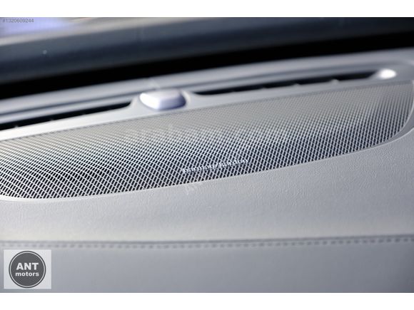 HATASIZ BAYİ 2025 VOLVO XC90 2.0 B5 PLUS BRIGHT+22 JANT+MASAJ FL