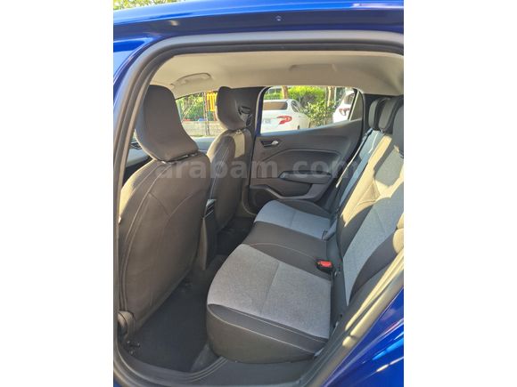 Sahibinden Renault Clio 1.0 TCe Evolution 2025 Model