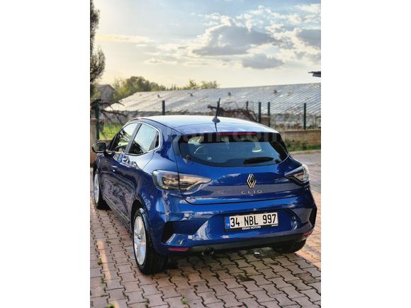 Sahibinden Renault Clio 1.0 TCe Evolution 2025 Model
