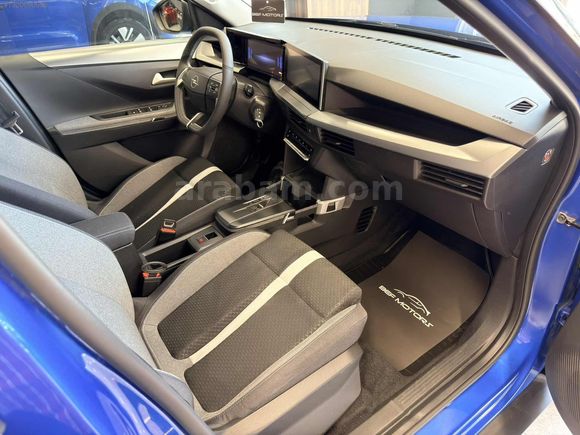 2025 OPEL FRONTERA-E GS 6.001 KM BOYASIZ KIŞ PAKETİ ÇİFT RENK