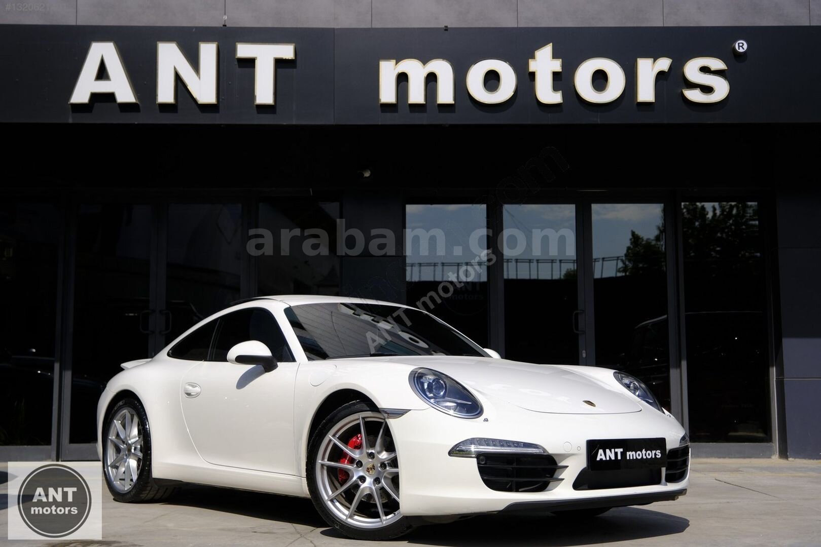 Galeriden Porsche 911 Carrera 2012 Model İstanbul 75.000 km Beyaz 1