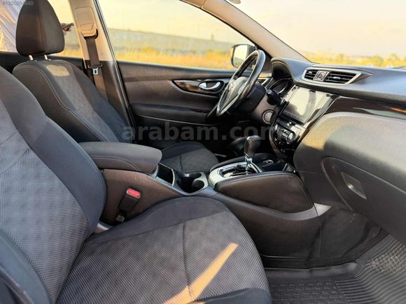 2015 / NİSSAN / Qashqai / 1.6 DCİ / SKY PACK / CAM TAVAN