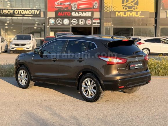2015 / NİSSAN / Qashqai / 1.6 DCİ / SKY PACK / CAM TAVAN