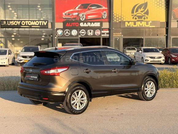 2015 / NİSSAN / Qashqai / 1.6 DCİ / SKY PACK / CAM TAVAN
