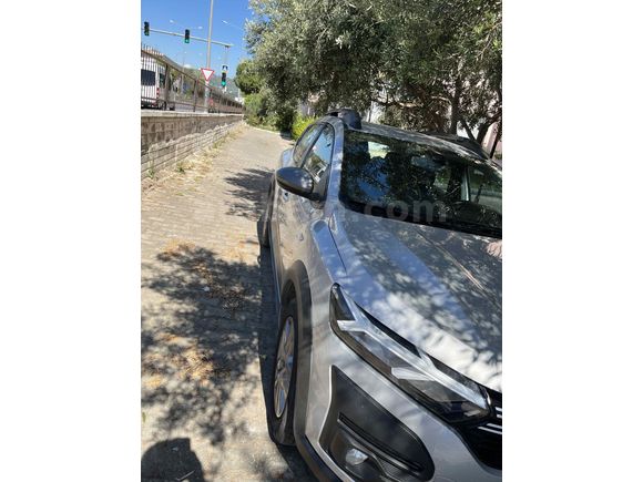 Sahibinden Dacia Sandero Stepway 1.0 Tce Expression 2023 Model Aydın 86.200 km Gri