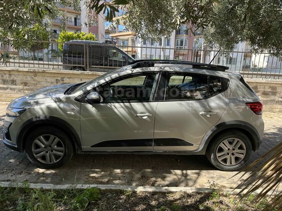 Sahibinden Dacia Sandero Stepway 1.0 Tce Expression 2023 Model Aydın 86.200 km Gri
