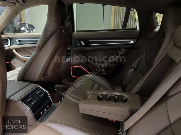 CVN'DEN PORSCHE PANAMERA 4 PLATİNİUM EDİTİON BAYİ HATASIZ