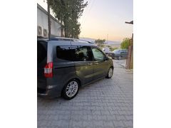 Sahibinden Ford Tourneo Courier 1.6 TDCi Titanium 2015 Model