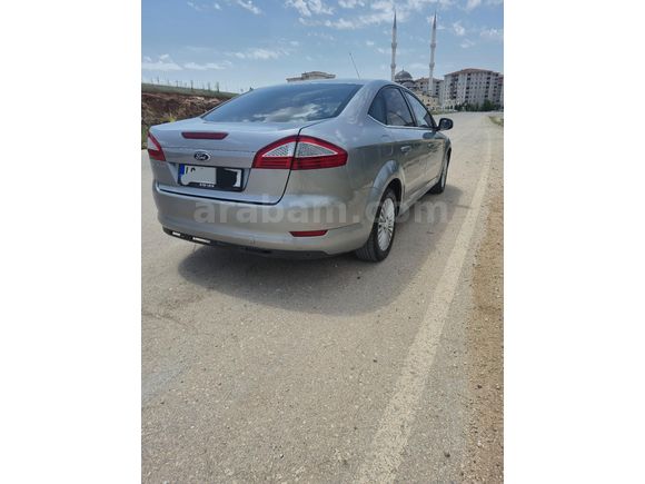 Sahibinden 192 bin km de temiz mondeo