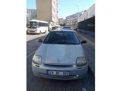 Sahibinden Renault Clio 1.4 RNA 2000 Model 
