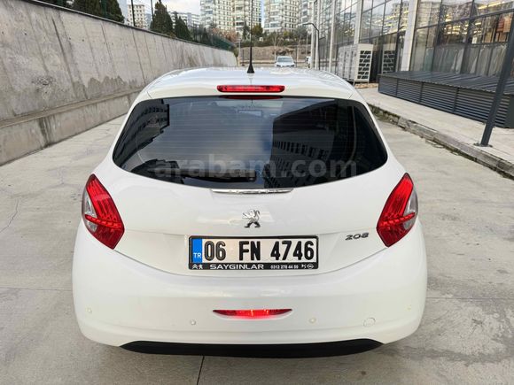 Sahibinden HATASIZ-BOYASIZ Peugeot 208 1.2 PureTech Access 2015 Model 