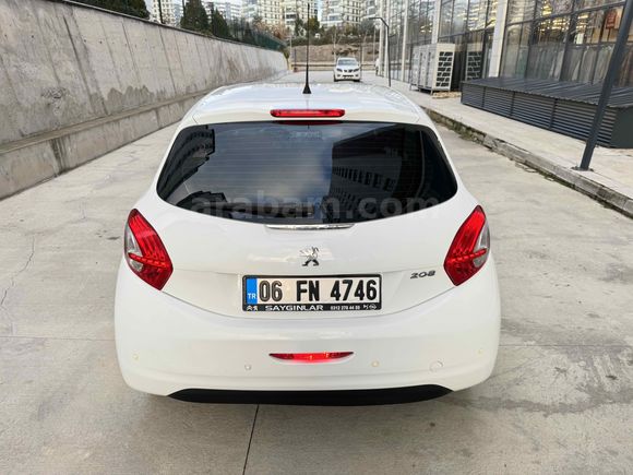 Sahibinden HATASIZ-BOYASIZ Peugeot 208 1.2 PureTech Access 2015 Model 