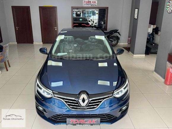 0026 MEGANE 1.3 TCE İCON HATASIZ BOYASZ