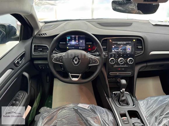 0026 MEGANE 1.3 TCE İCON HATASIZ BOYASZ