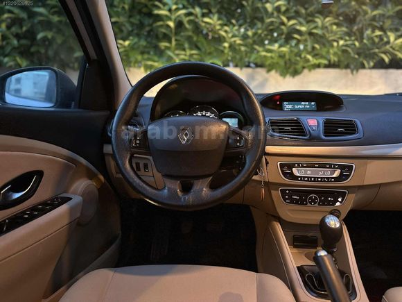 MASAL OTOMOTİVDEN EMSALSİZ MEGAN 105'LİK 6 İLERİ EXPRESSİON