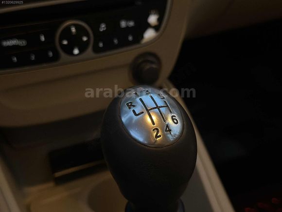 MASAL OTOMOTİVDEN EMSALSİZ MEGAN 105'LİK 6 İLERİ EXPRESSİON