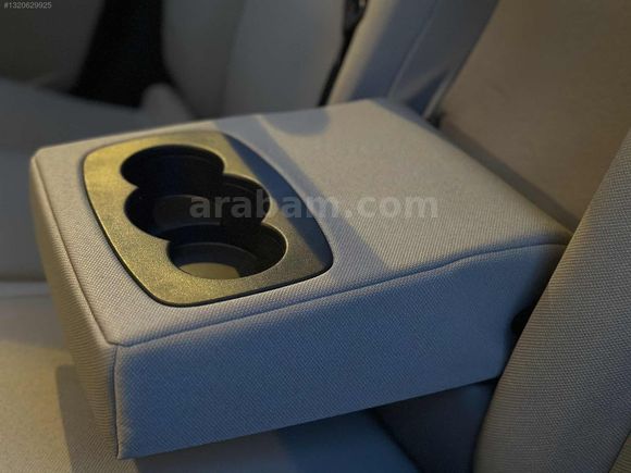 MASAL OTOMOTİVDEN EMSALSİZ MEGAN 105'LİK 6 İLERİ EXPRESSİON