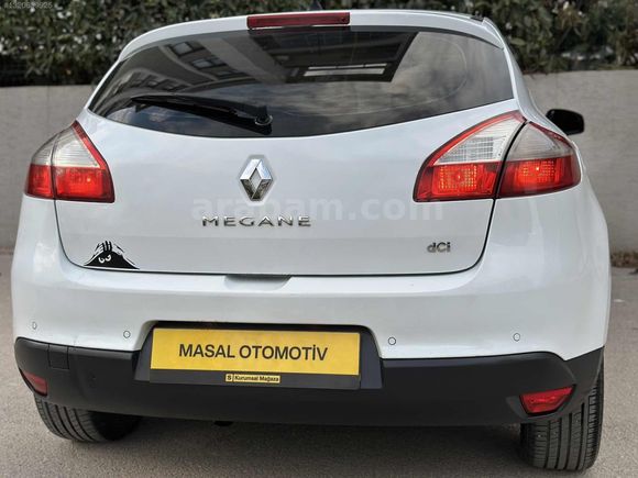 MASAL OTOMOTİVDEN EMSALSİZ MEGAN 105'LİK 6 İLERİ EXPRESSİON