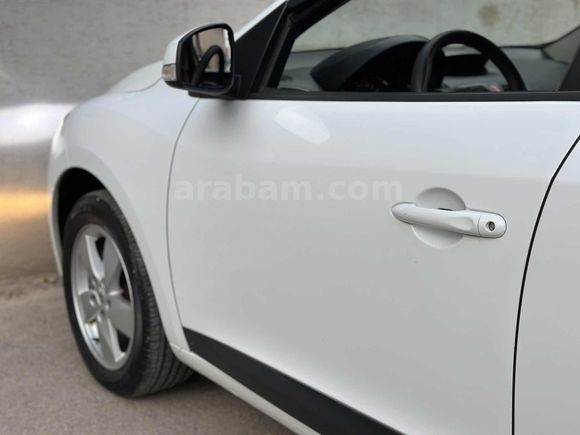MASAL OTOMOTİVDEN EMSALSİZ MEGAN 105'LİK 6 İLERİ EXPRESSİON