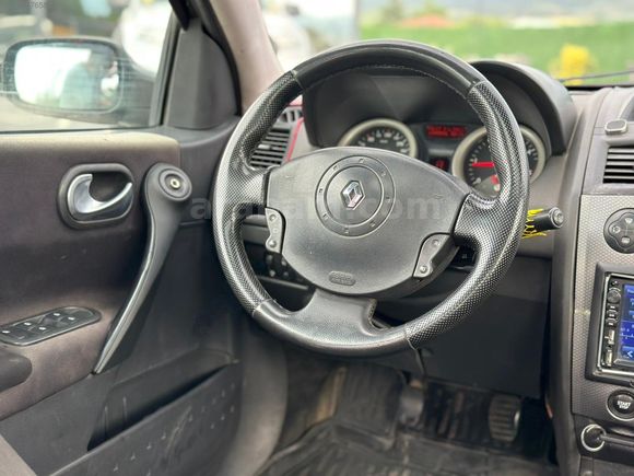 2006 MODEL RENAULT MEGAN II SUNROOFLU 1.5 DCİ 496.000 KM