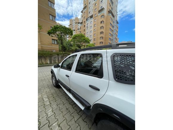 Sahibinden Dacia Duster 1.5 dCi Laureate 2016 Model  286.000 km Beyaz