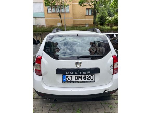 Sahibinden Dacia Duster 1.5 dCi Laureate 2016 Model  286.000 km Beyaz