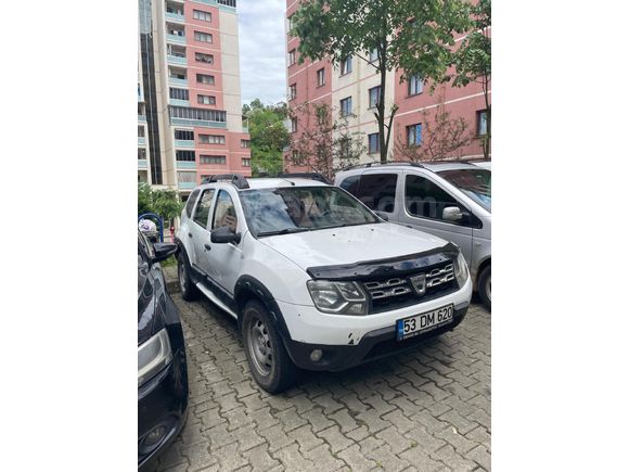 Sahibinden Dacia Duster 1.5 dCi Laureate 2016 Model  286.000 km Beyaz