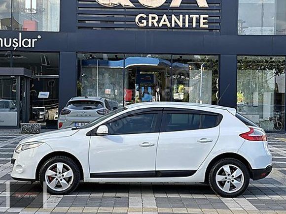 AL-VER OTO'DAN 2011 MODEL TERTEMİZ MASRAFSIZ DİZEL MEGANE