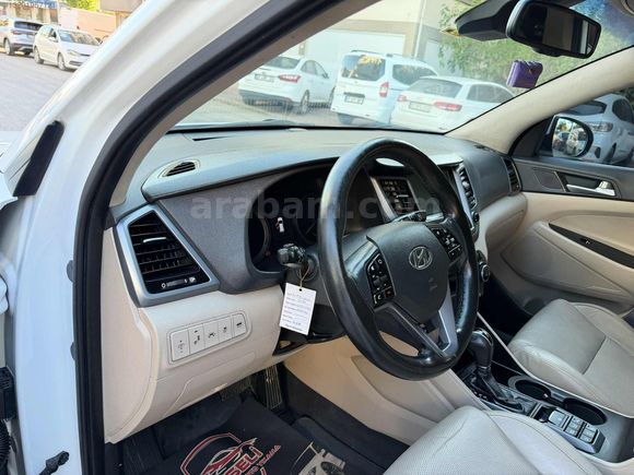 2016 HATASIZ 2.0 CRDİ TUCSON EXECUTİVE