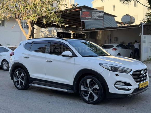 2016 HATASIZ 2.0 CRDİ TUCSON EXECUTİVE