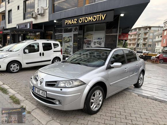 2009 MODEL 1.6. DEĞİŞENSİZ SANRUFLU MEGANE K. KARTINA 12 TAKSİT