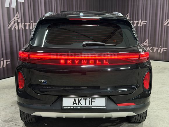 AKTİF den 2022 SKYWELL ET5 PREMIUM LİNE TAM ELEKTRİK BOYASIZ..