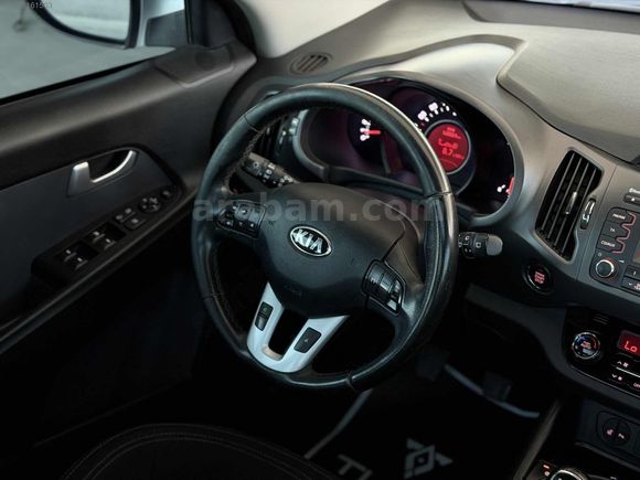 **DEĞİŞENSİZ*2013*MODEL*165.000'KM*CONCEPT PLUS*SPORTAGE**