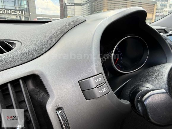 2014 SPORTAGE 1.6 CONCEPT PLUS CAM TAVAN+4 KOLTK ISITMA
