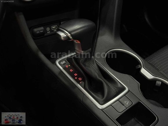 2017 SPORTAGE 1.6 CONCEPT PLUS 132 HP CAM TAVAN/GERİ GÖRÜŞ/NAVİ