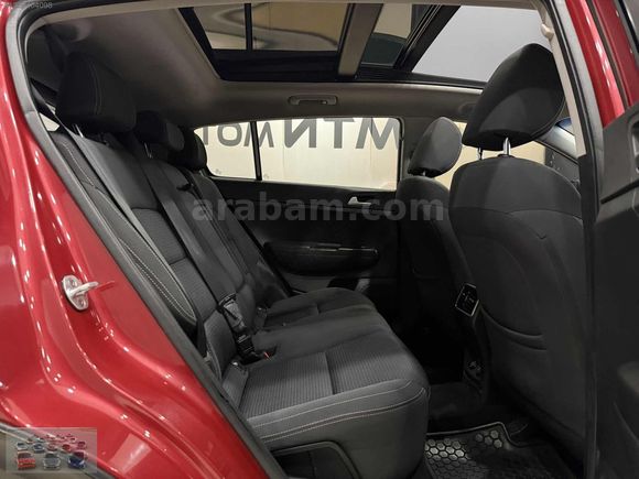 2017 SPORTAGE 1.6 CONCEPT PLUS 132 HP CAM TAVAN/GERİ GÖRÜŞ/NAVİ