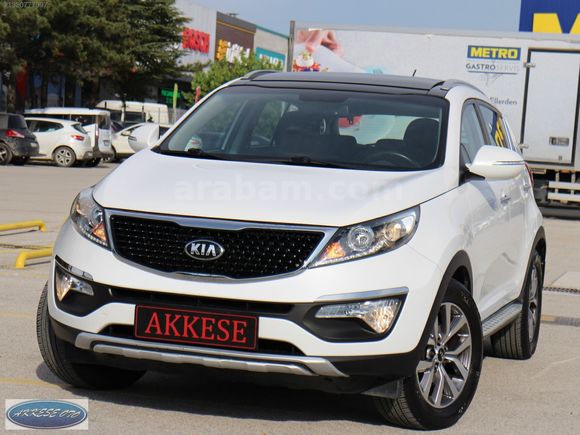 BOYASIZ KİA SPORTAGE OTOMATİK 71.000KM CAM TAVAN KOLTUK ISITMA