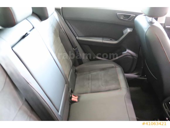 KUZEY GROUPTAN 2025 10.000 KM'DE SEAT ATECA 1.5 FR DARK EDİTİON