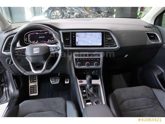 KUZEY GROUPTAN 2025 10.000 KM'DE SEAT ATECA 1.5 FR DARK EDİTİON