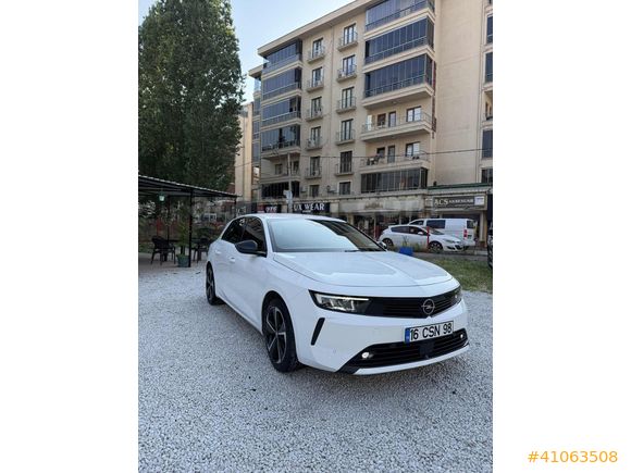 İLK SAHİBİNDEN 2023 ASTRA 1.2 T ELEGANCE HATASIZ BOYASIZ