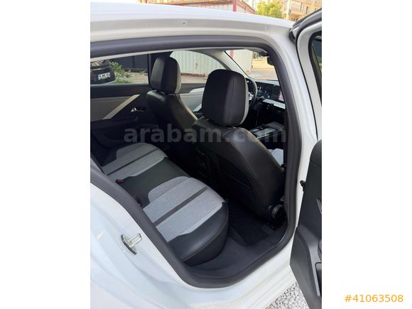 İLK SAHİBİNDEN 2023 ASTRA 1.2 T ELEGANCE HATASIZ BOYASIZ