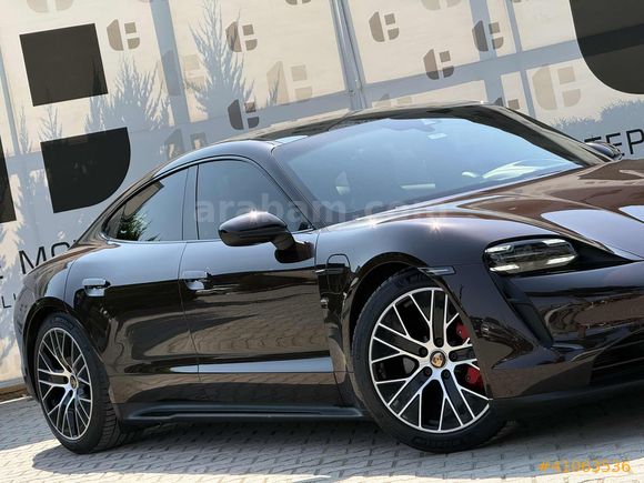 2020 TAYCAN 4S P.PLUS/HTSIZ /AİR/YLCU E./CHRONO/SĞTMA/BOSE/571HP