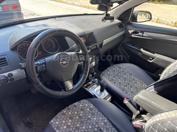 Sahibinden Opel Astra 1.6 Cosmo 2008 Model