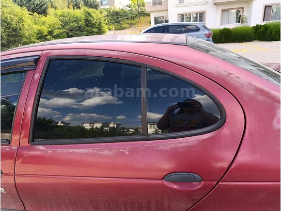 Sahibinden Renault Megane 1.6 RTA 1998 Model