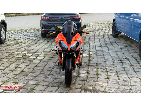İKBAL'DEN 2024 ÇIKIŞLI CFMOTO 250SR ABS RACİNG ORJİNAL