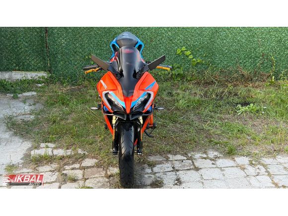 İKBAL'DEN 2024 ÇIKIŞLI CFMOTO 250SR ABS RACİNG ORJİNAL