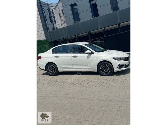 2023 MODEL HATASIZ TRAMERSİZ 47 BİN KM DE 1.3 MJET EASY PLUS
