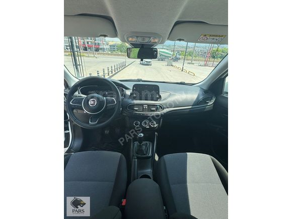 2023 MODEL HATASIZ TRAMERSİZ 47 BİN KM DE 1.3 MJET EASY PLUS